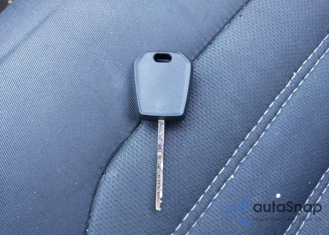 2013 Ford Fusion Se z USA, uszkodzony, nr VIN 3FA6P0H75DR262034